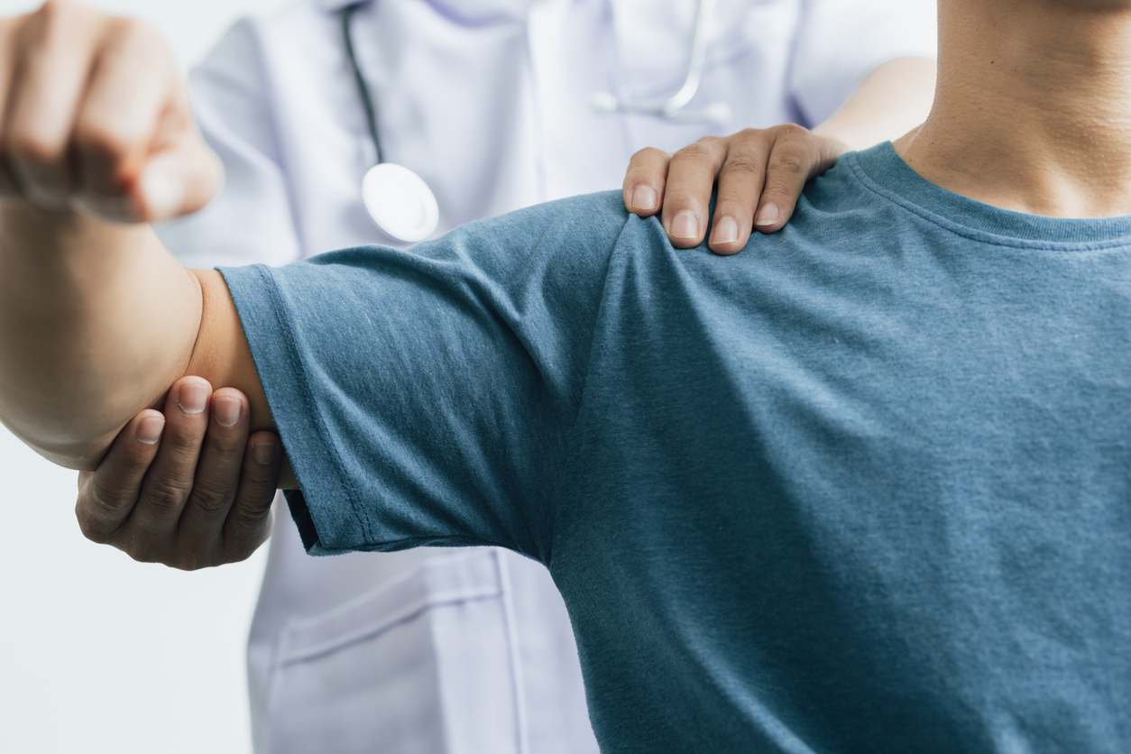 Shoulder Injuries at Work: From Rotator Cuff Strain to Full Function